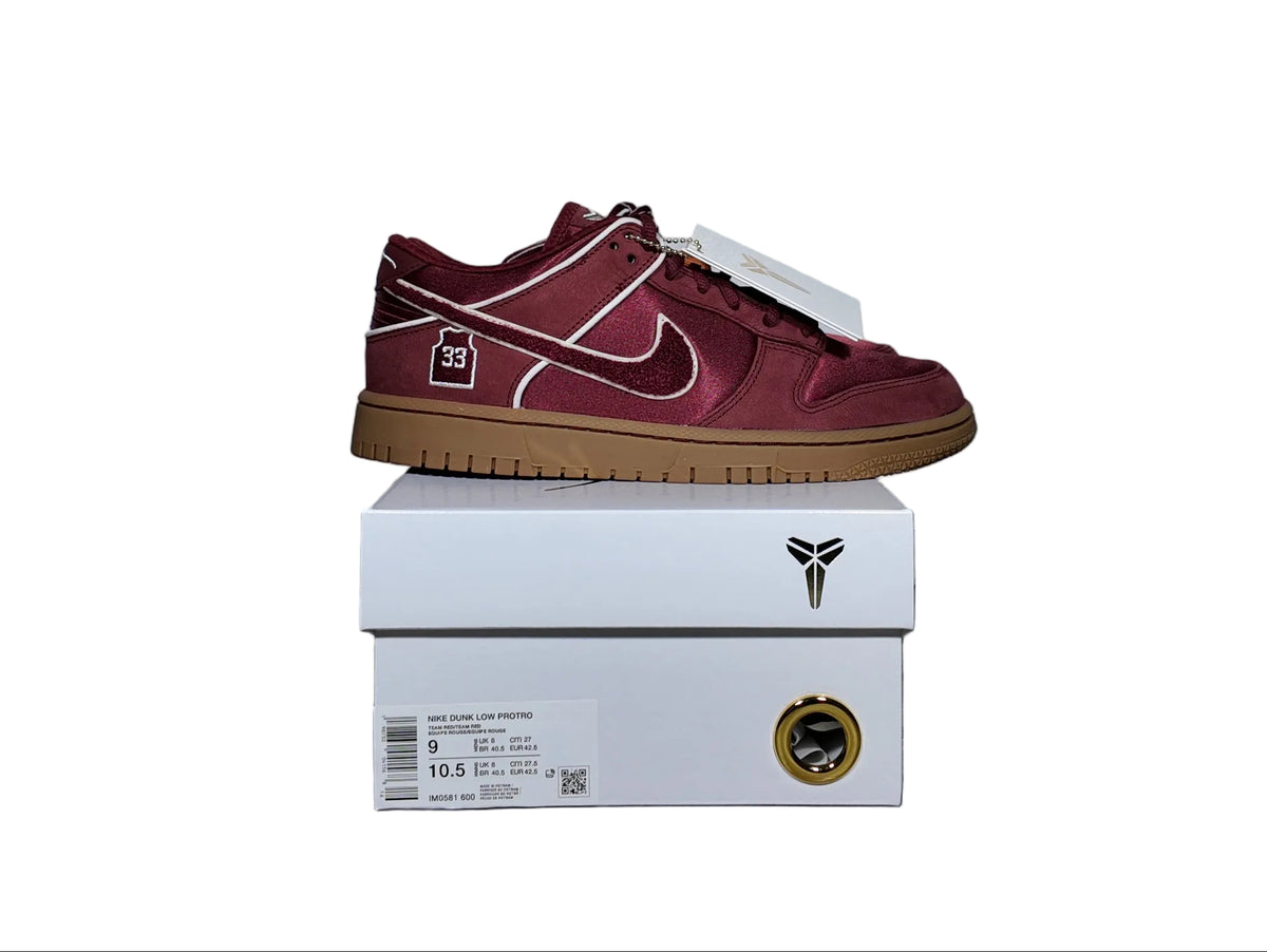 NIKE DUNK LOW PROTRO KOBE BRYANT LOWER MERION AWAY SIZE 9 MENS